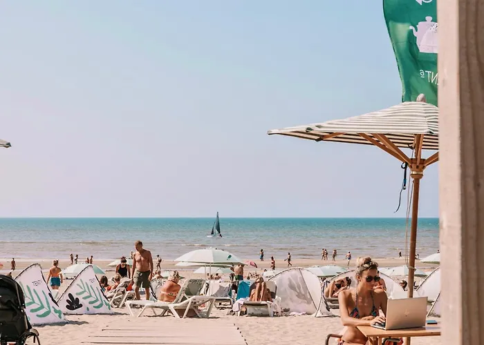 Luxury Garden View شقة